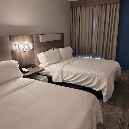 Holiday Inn Express Hotel & Suites Starkville, An Ihg Hotel Εξωτερικό φωτογραφία