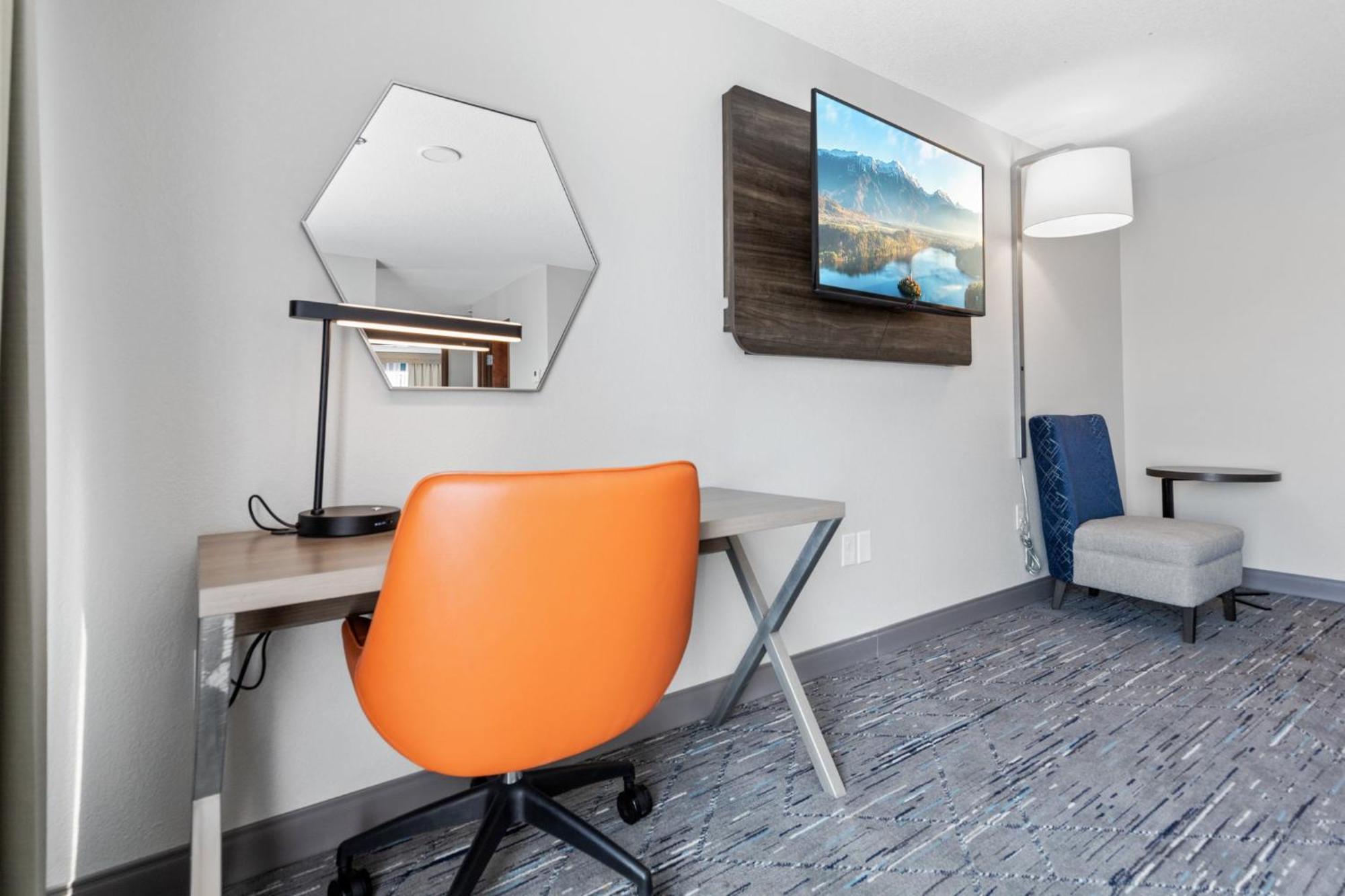 Holiday Inn Express Hotel & Suites Starkville, An Ihg Hotel Εξωτερικό φωτογραφία