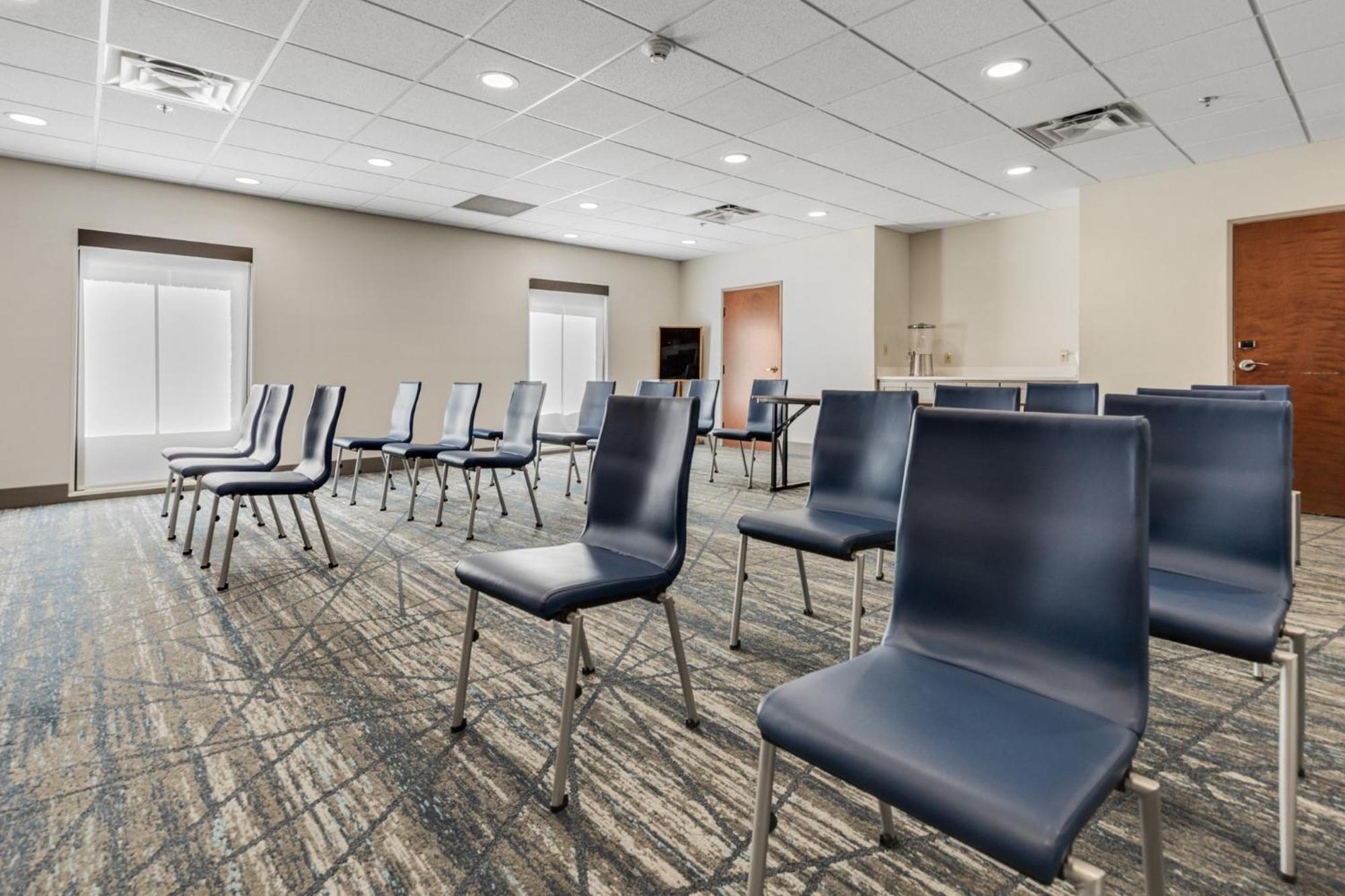 Holiday Inn Express Hotel & Suites Starkville, An Ihg Hotel Εξωτερικό φωτογραφία