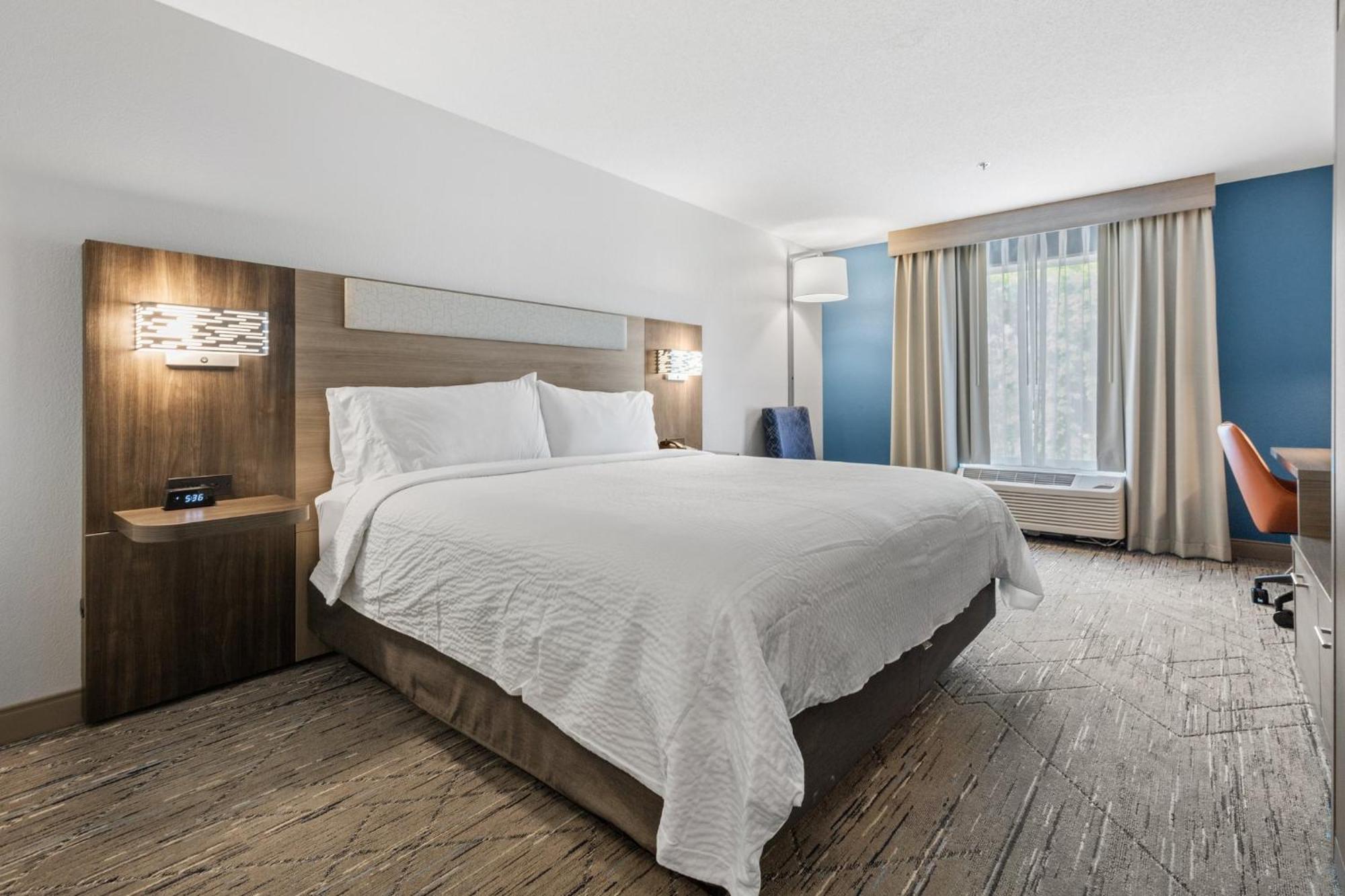 Holiday Inn Express Hotel & Suites Starkville, An Ihg Hotel Εξωτερικό φωτογραφία