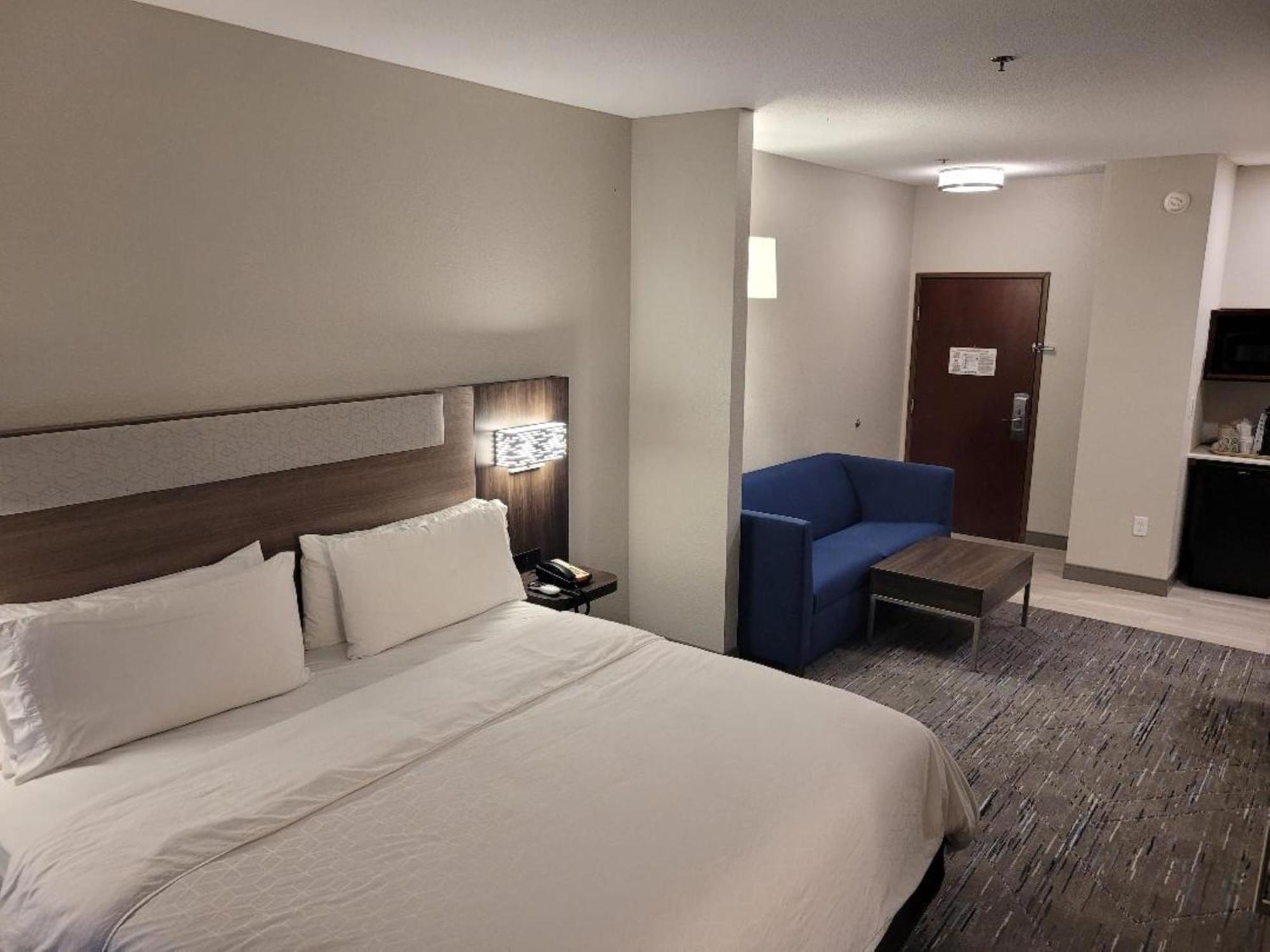Holiday Inn Express Hotel & Suites Starkville, An Ihg Hotel Εξωτερικό φωτογραφία