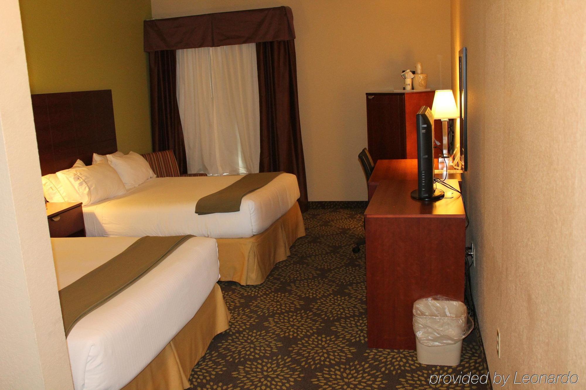Holiday Inn Express Hotel & Suites Starkville, An Ihg Hotel Εξωτερικό φωτογραφία