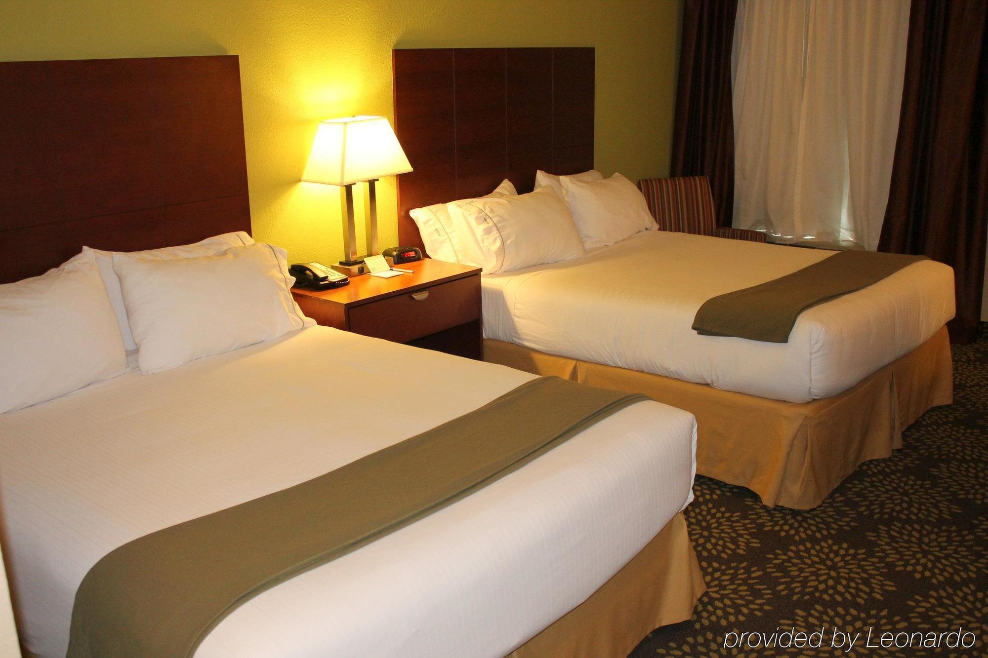 Holiday Inn Express Hotel & Suites Starkville, An Ihg Hotel Εξωτερικό φωτογραφία
